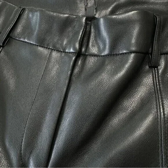 7 For all Mankind M Black Coated Faux Leather Wide Cropped Front Seam Pants Leg - Picture 2 of 7